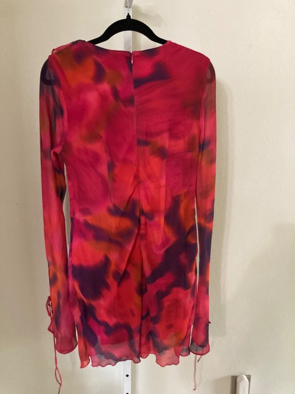 Showpo Pink and Purple Alesya Ruffle Mini Dress 10 NWT - Picture 5 of 6